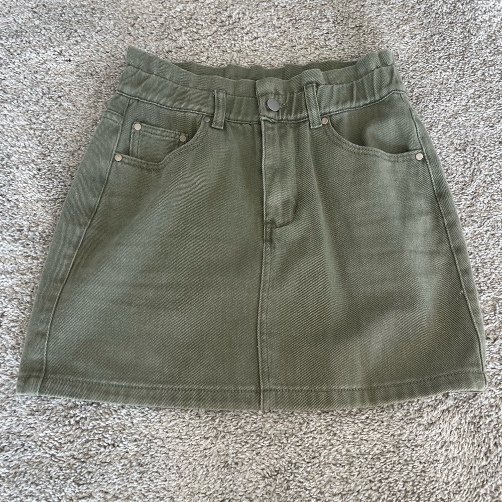 Green skirt. Brand newberry custom
